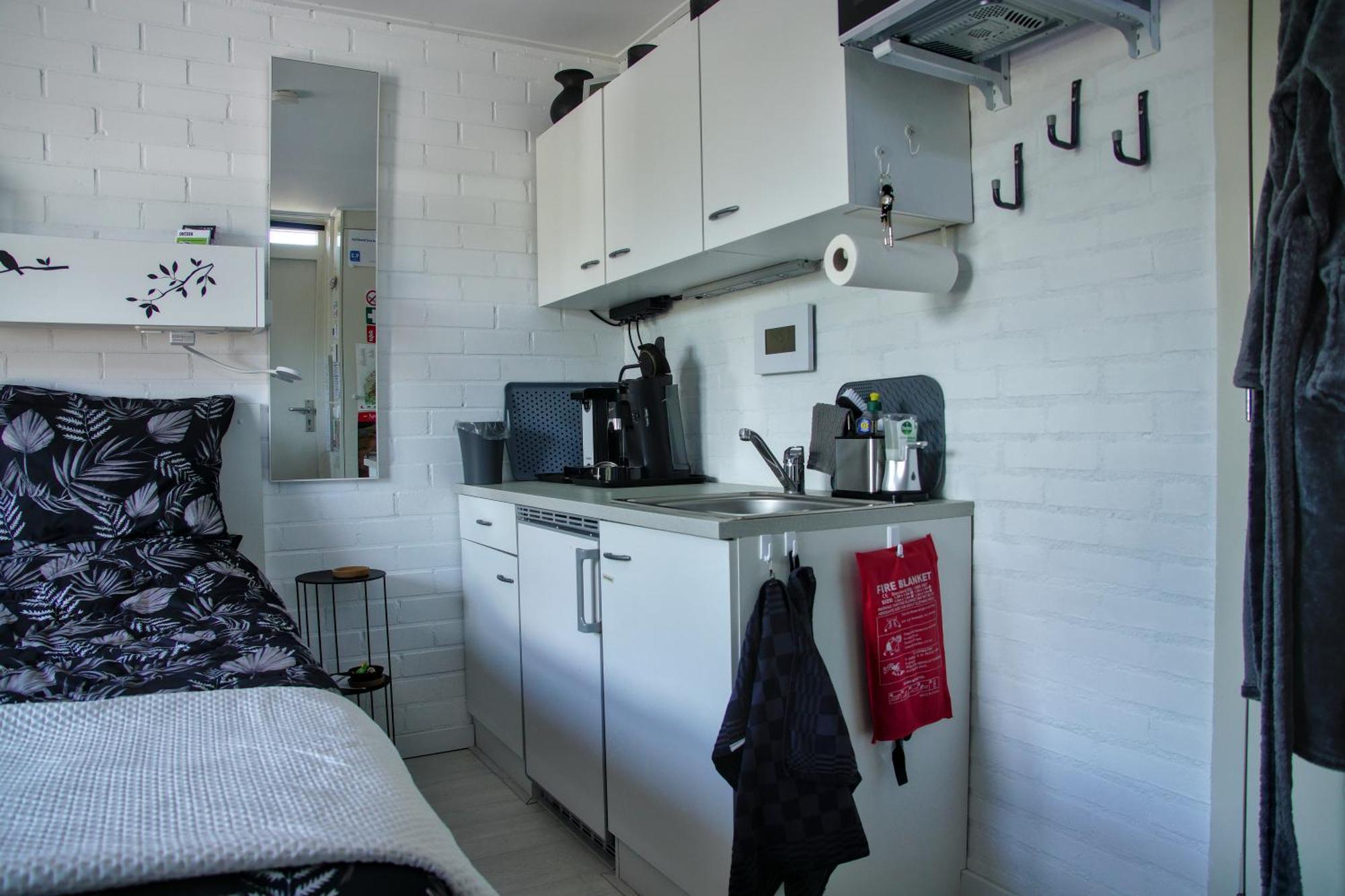 Emmen Bed And Breakfast Екстериор снимка
